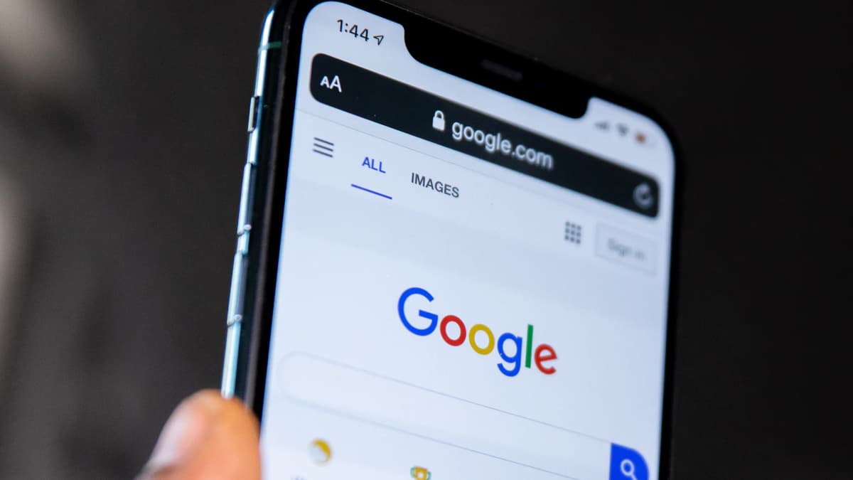 cómo borrar el historial de google en el móvil