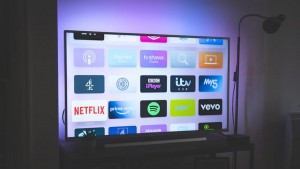 Las mejores aplicaciones para descargar en tu Smart TV en el 2022